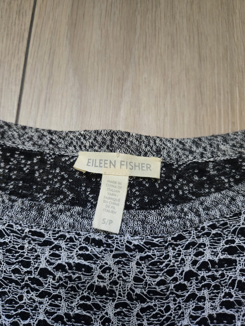 Eileen Fisher Fine Organic Linen Crepe Knit Bateau Neck Top Size S - Picture 4 of 8